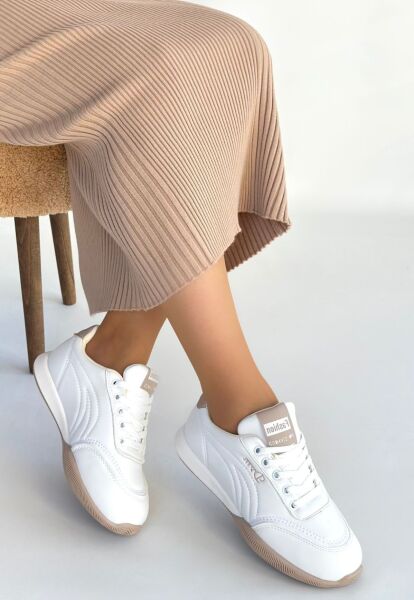 Tawen Beyaz Cilt Bağcıklı Spor Ayakkabı