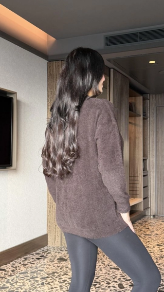 Kadın V Yaka Uzun Kollu Inci Detay Triko Bluz