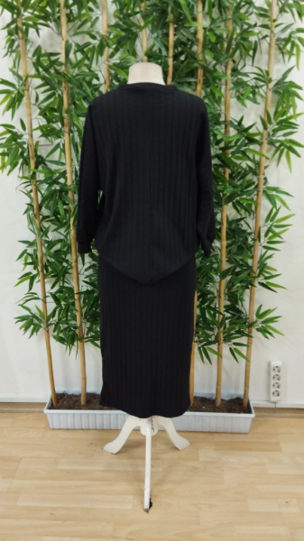 Kadın Uzun Kollu Yakası Açık Yarasa Kollu şardonlu Kaşkorse Bluz Ve Etek Takım