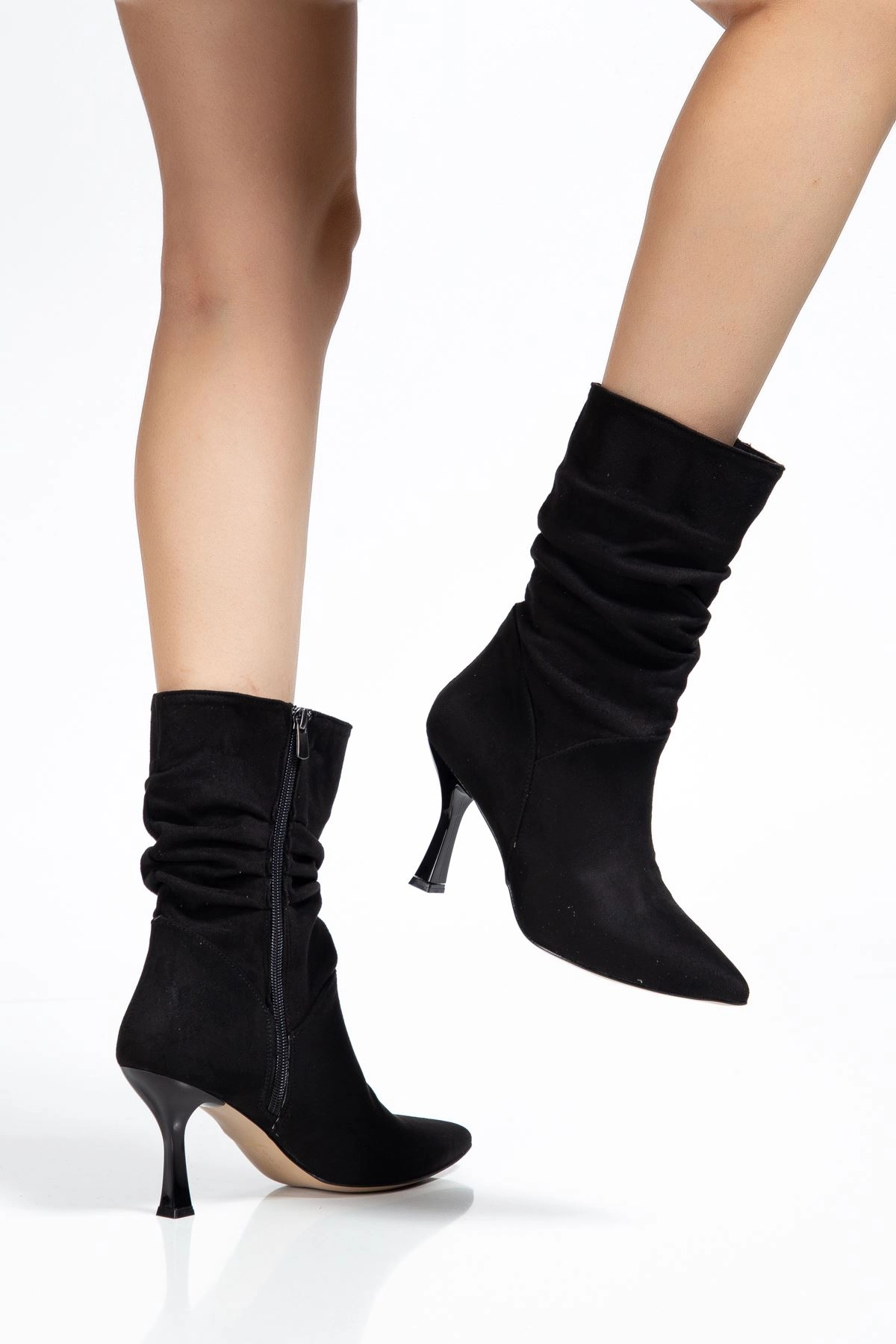 VRT-024 Siyah Süet Yüksek İnce Topuklu Körüklü Fermuarlı  Kadın Bot