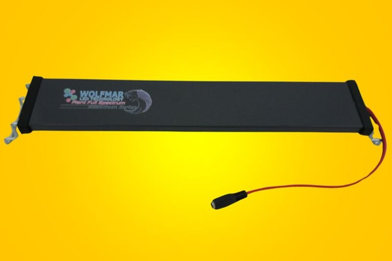 WOLFMAR 130 CM AKVARYUM LAMBASI BLACK SERİSİ (135-145 CM GENİŞLİK ARASINDAKİ AKVARYUMLAR İÇİN UYGUND