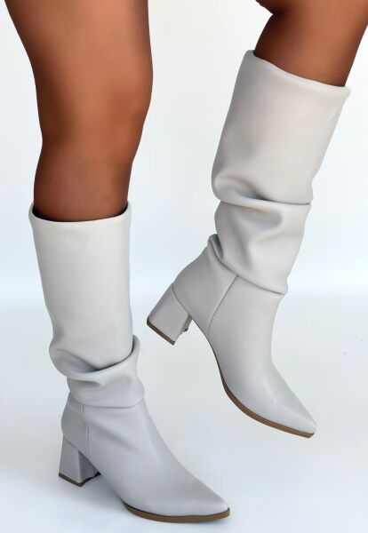 Pitay Bej Cilt Topuklu Çizme