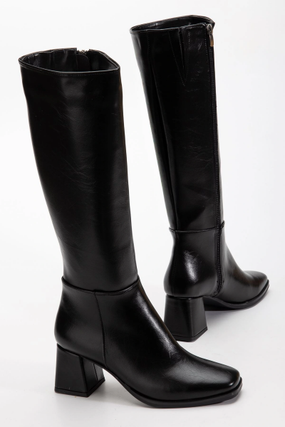 4804 Siyah Kırışık Fermuarlı Günlük Bayan Çizme