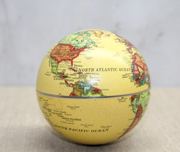 Masaüstü Dönen Dünya Küre - Model 3