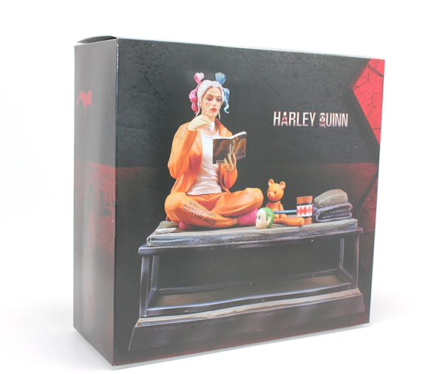 Harley Quinn Figürü 28 Cm