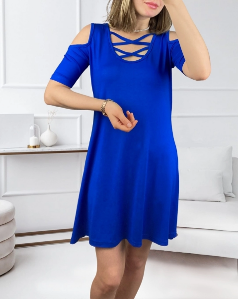 Dekolteli Bağcık Detay Viskon Kumaş Elbise