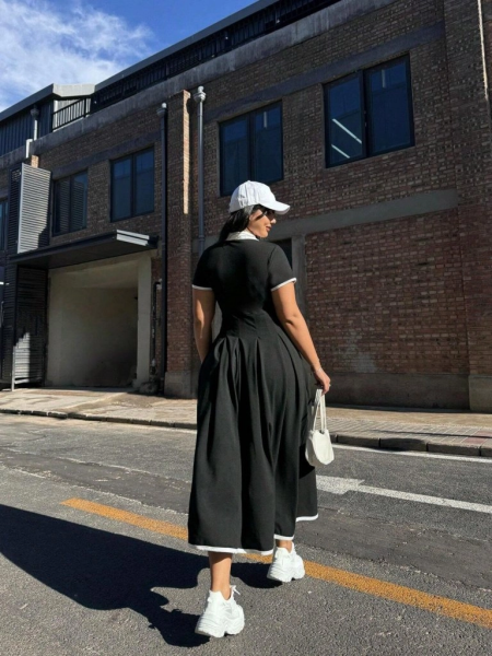 Kadın Kısa Kollu V Yakalı Pileli Uzun Janjan Krep Elbise