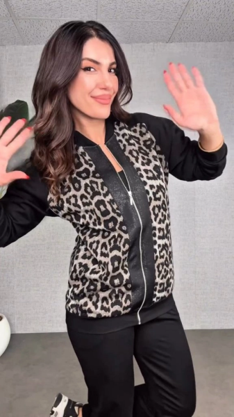 Kadın Uzun Kollu önden Fermuarlı Leopar Desenli Viskon Iki Iplik Bluz Ve Pantolon Ikili Takım