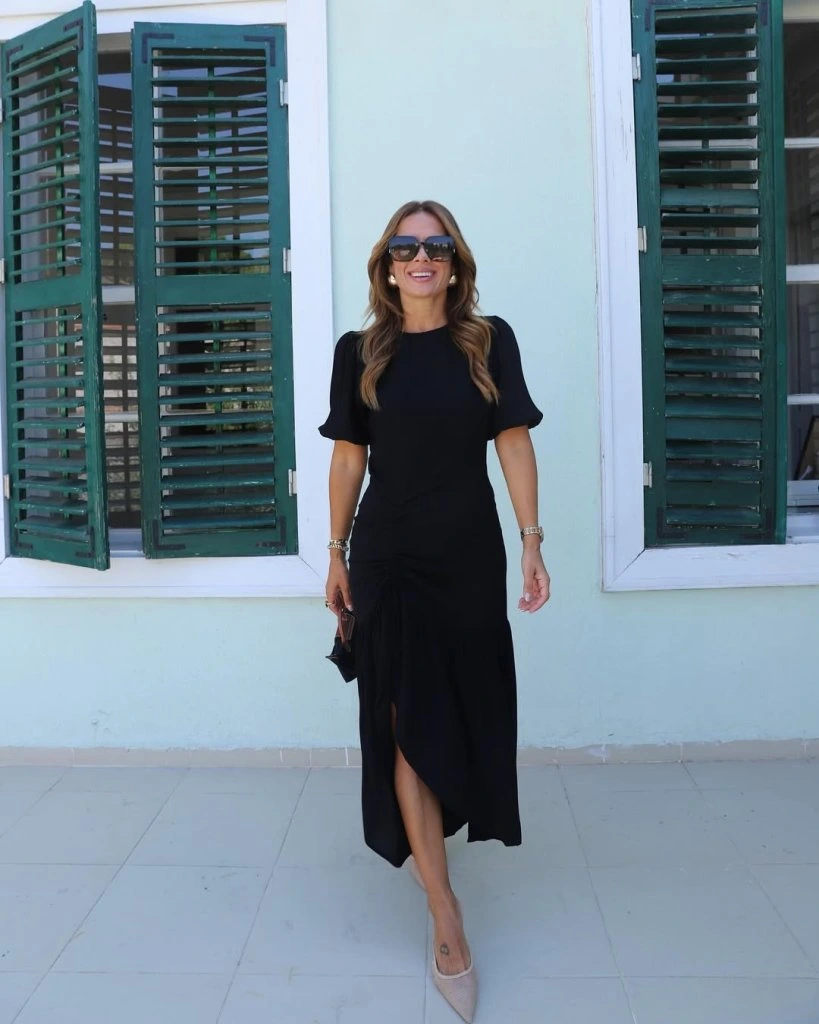 Kadın Kısa Kollu Bisiklet Yakalı Yandan Yırtmaçlı Büzgülü Janjan Krep Elbise