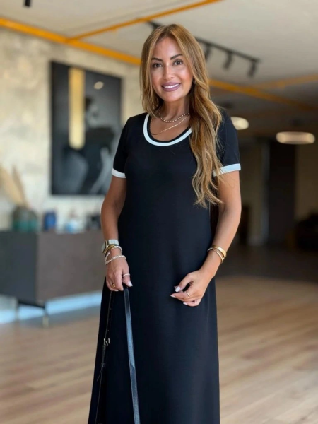 Kadın Kısa Kollu Yuvarlak Yaka Yandan Yırtmaçlı Midi Viskon Elbise