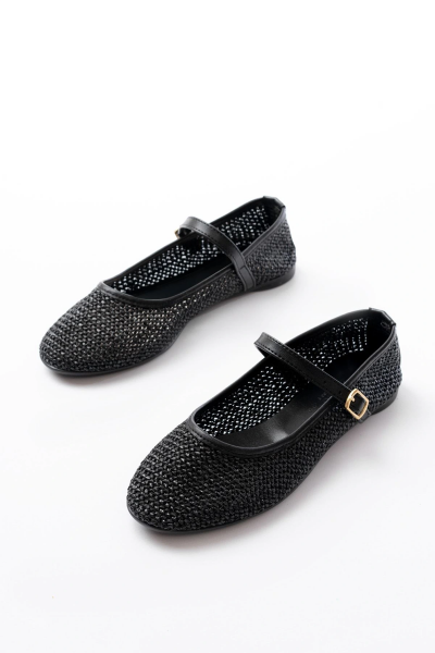 7432 Siyah Fileli Toka Detaylı Günlük Kadın Babet