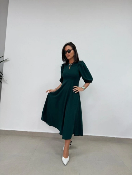 Kadın Kısa Kollu Bisiklet Yaka Fiyonk Broşlu Midi Janjan Krep Elbise