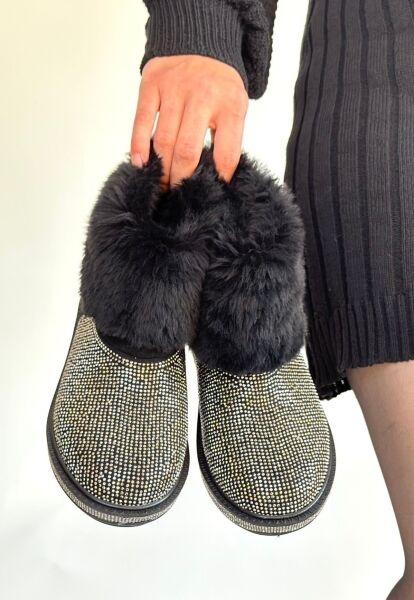 Linka Siyah Süet Gümüş Boncuk İşlemeli Bot