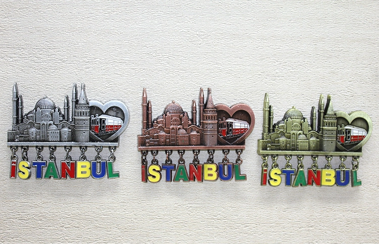 Sarkaçlı İstanbul Temalı Magnet - Model 2