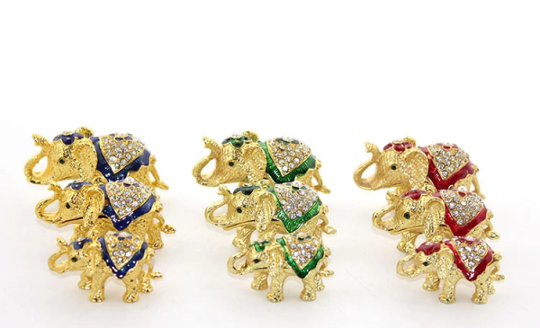 Swarovski Taşlı 3'lü Fil Figürü Model 1
