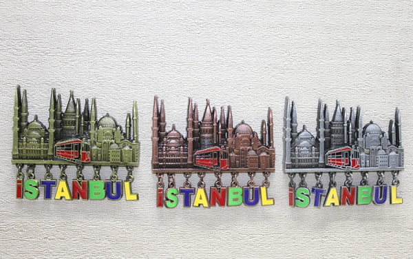 Sarkaçlı İstanbul Temalı Magnet - Model 3