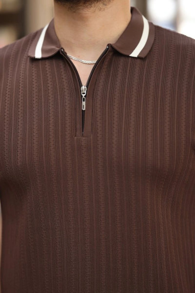 Erkek Yaka Ve Kolları çizgi Detaylı Fermuarlı Kısa Kollu T-shirt