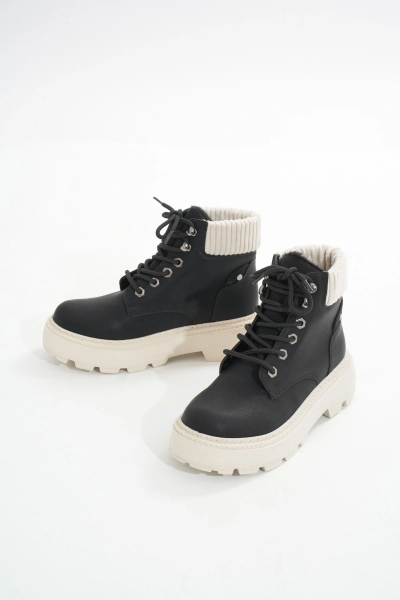 LMÇ-2045 Siyah-Bej Taban Bağcıklı Kalın Taban Kadın Günlük Bot