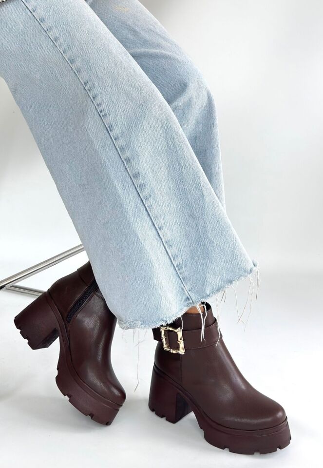 Pinma Kahverengi Cilt Topuklu Bot