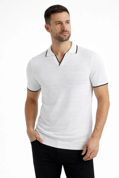 Erkek Triko Kumaş Yakalı Düğmesiz Açık Yaka Fitilli Kısa Kollu Regular Fit Tişört T-shirt - Beyaz