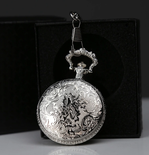 Özel Kutulu Tren Temalı Gümüş Köstekli Saat