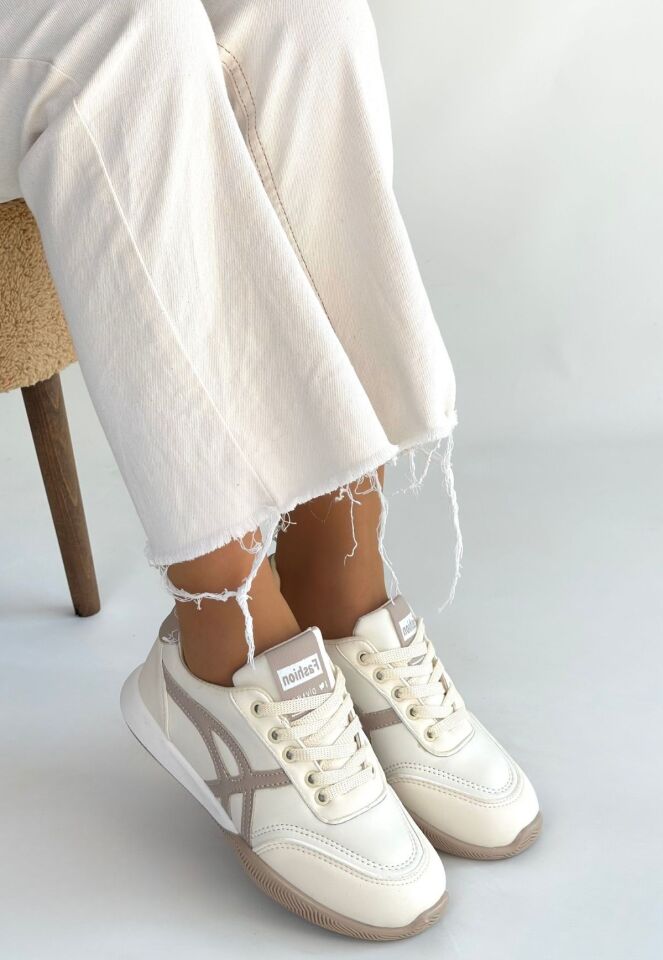 Zlay Bej Cilt Vizon Detaylı Bağcıklı Spor Ayakkabı