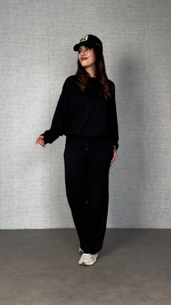 Kadın Uzun Kollu Bisiklet Yaka Viskon Iki Iplik Bluz Ve Pantolon Ikili Takım