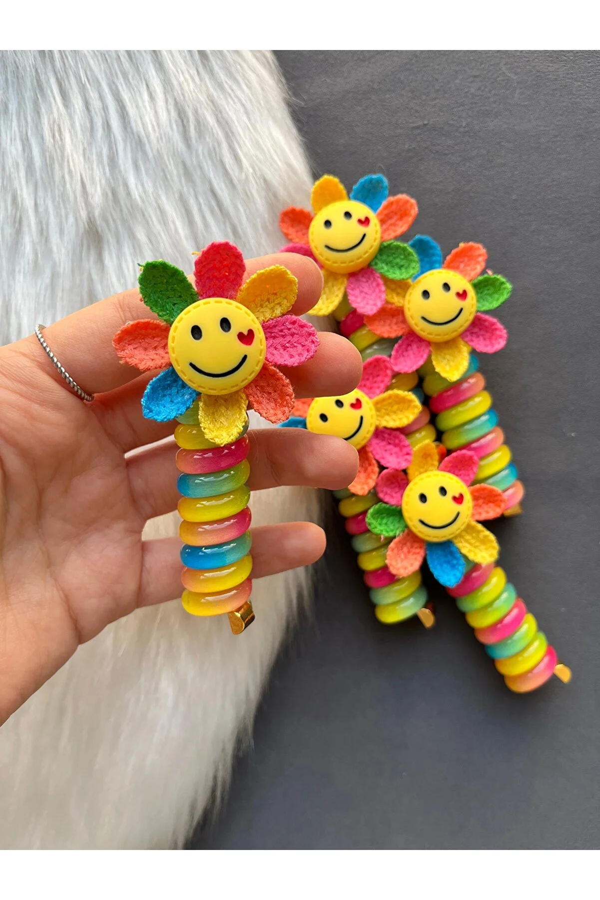 Gülen Güneş Spiral Toka