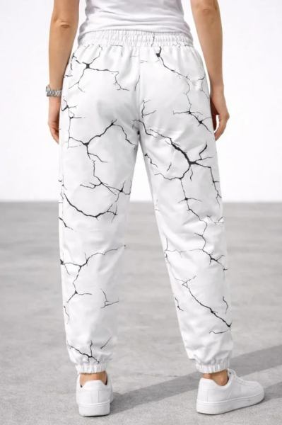 Dijital Baskılı Eşofman Altı Kışlık Üç İplik Şardonlu Kumaş Lastikli Paça, Cepli, Rahat Kalıp - Beyaz