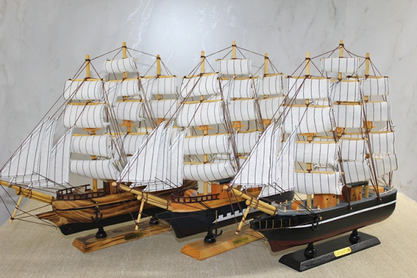 Ahşap Yelken Gemi Model 2