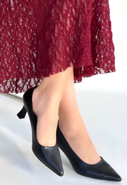 Mırta Siyah Cilt Topuklu Ayakkabı