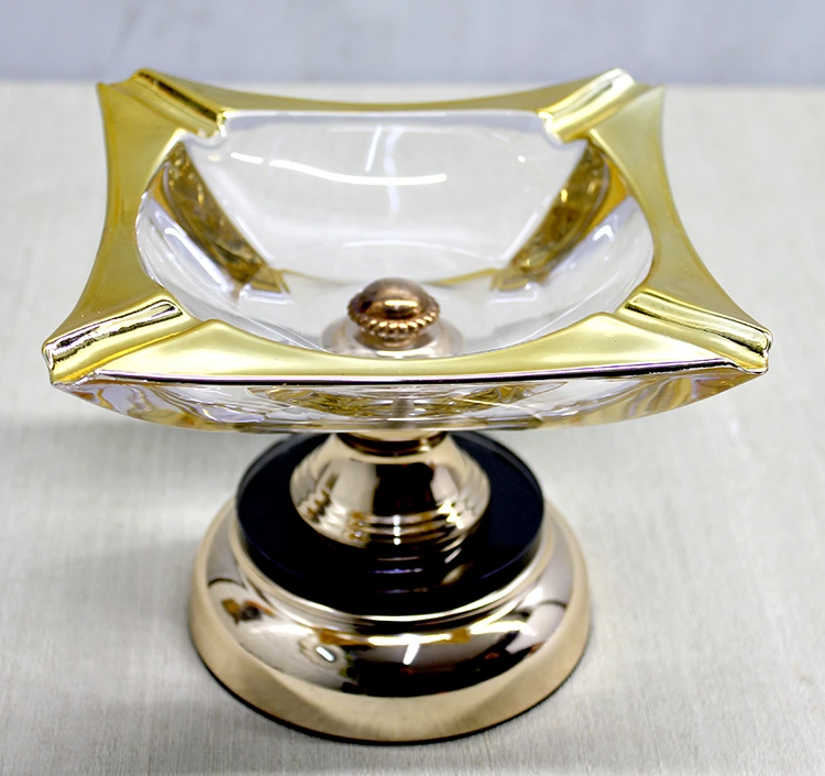 Metal Ayaklı Cam Küllük Model 1