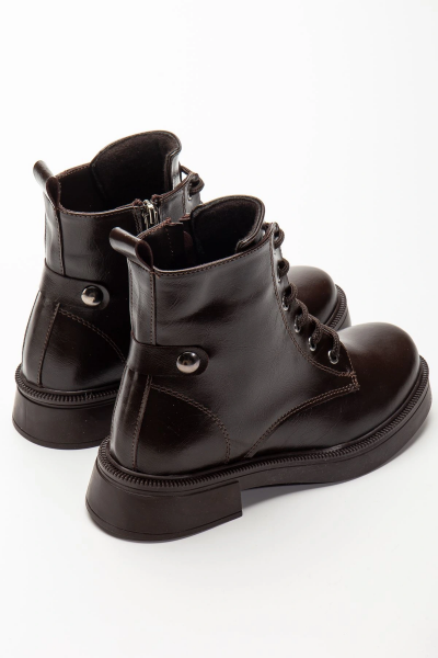 02-2003 Kahve Kırışık Rugan Bağcıklı Fermuarlı Günlük Kadın Bot