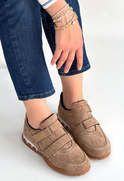 Tunga Bej Süet Cırt Cırtlı Spor Ayakkabı