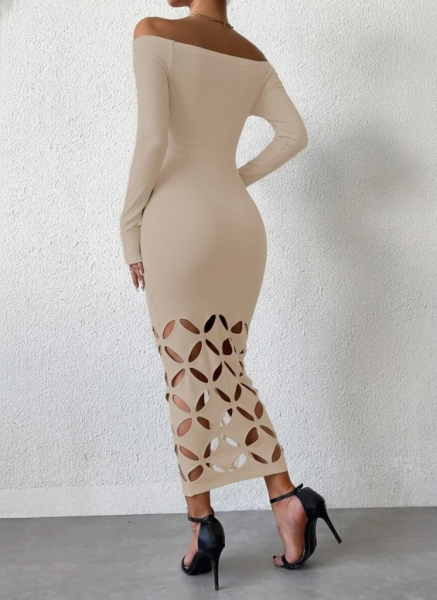 Kadın Madonna Yaka Uzun Kollu Lazer çiçek Kesim Detaylı Uzun Ithal Krep Elbise