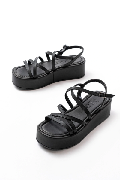 861-1029 Siyah Dolgu Kadın Sandalet