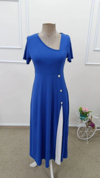 Kadın Kısa Kollu Asimetrik Yakalı Düğme Detaylı Midi Viskon Elbise