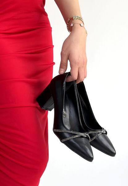 Zenta Siyah Cilt Topuklu Ayakkabı