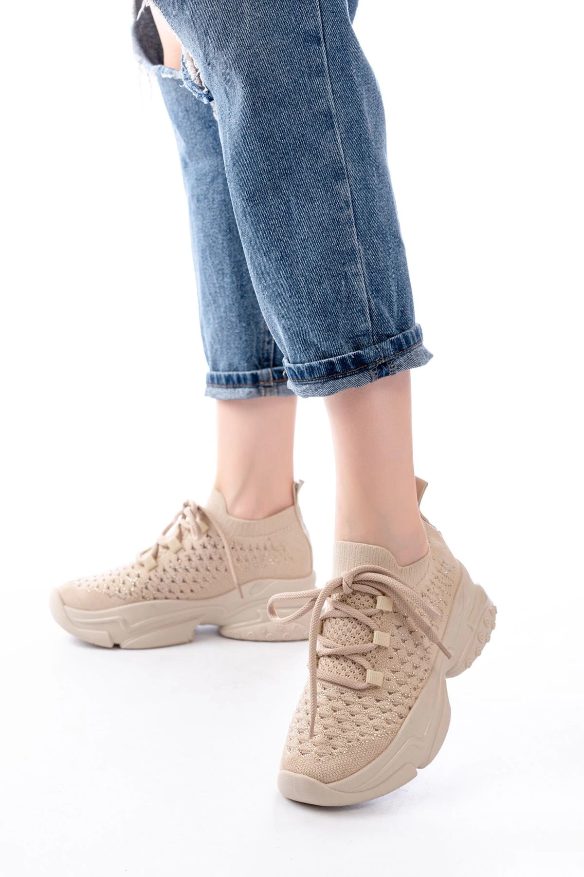 SP-2024 Bej Günlük Bağcıklı Fileli Taş Aksesuarlı Kadın Spor Ayakkabı