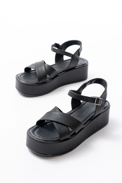861-1005 Siyah Günlük Çapraz Dolgu Topuk Kadın Sandalet