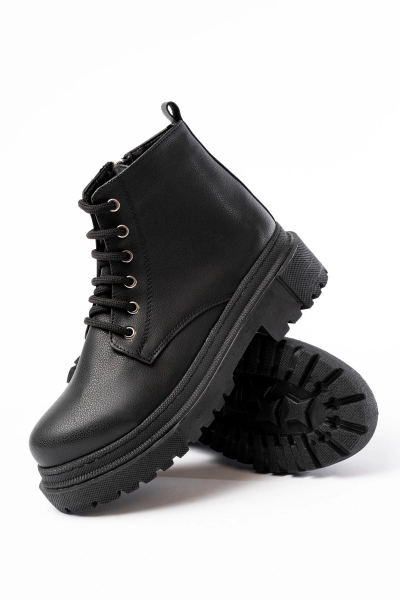 812-2129 Siyah Bağcıklı Fermuarlı Günlük Kadın Bot