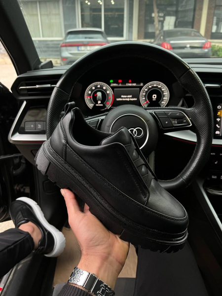 KB-703 Kuback Beyaz Cilt Lastikli Günlük Erkek Ayakkabı