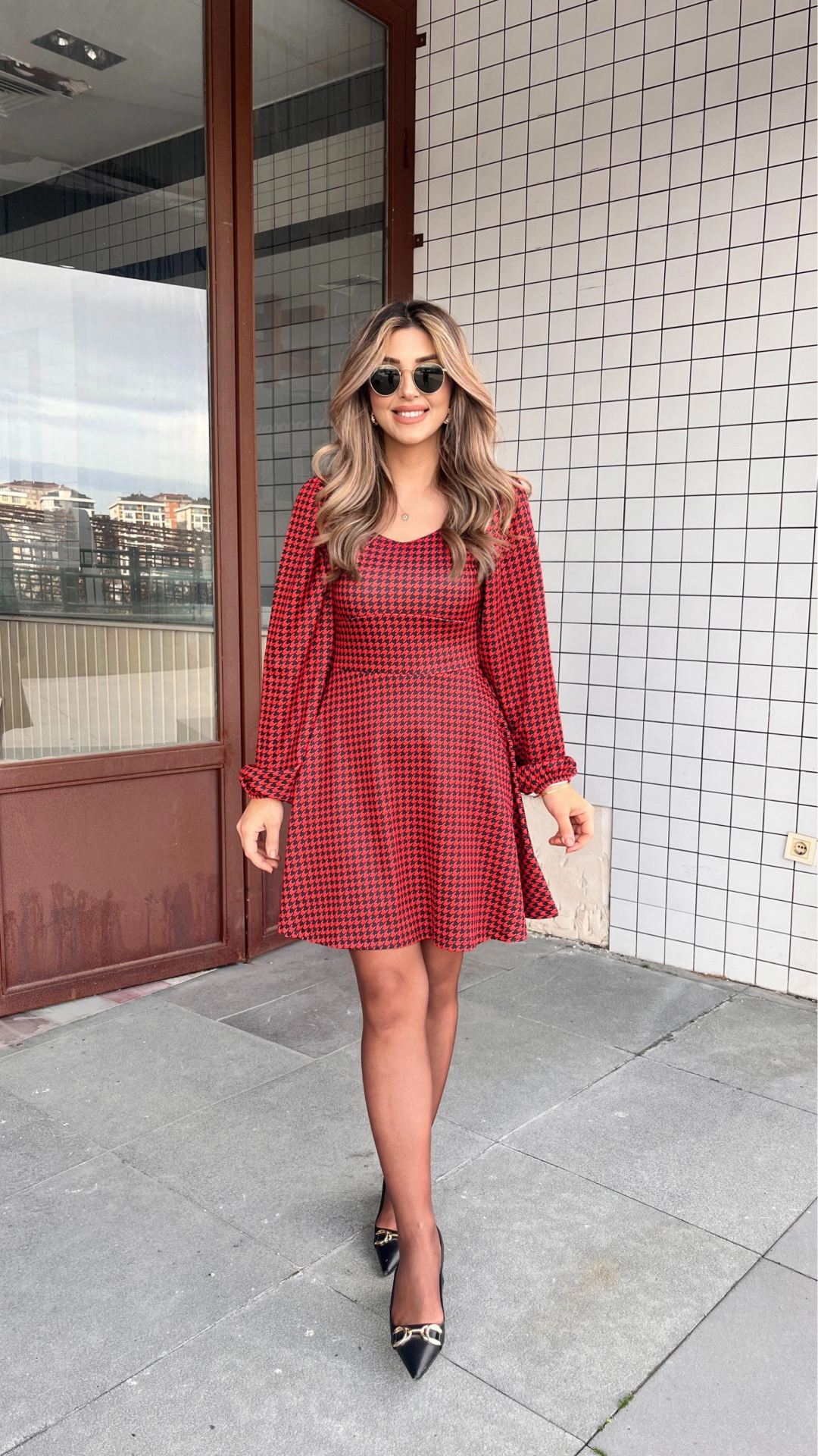 Kadın Uzun Kollu Kare Kalp Yakalı Mini Modal Elbise