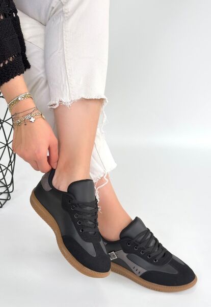 Mier Siyah Cilt Bağcıklı Spor Ayakkabı