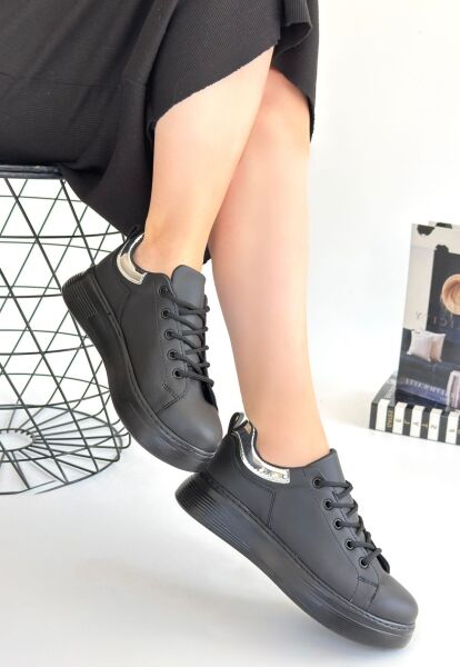 Sofio Siyah Cilt Bağcıklı Spor Ayakkabı