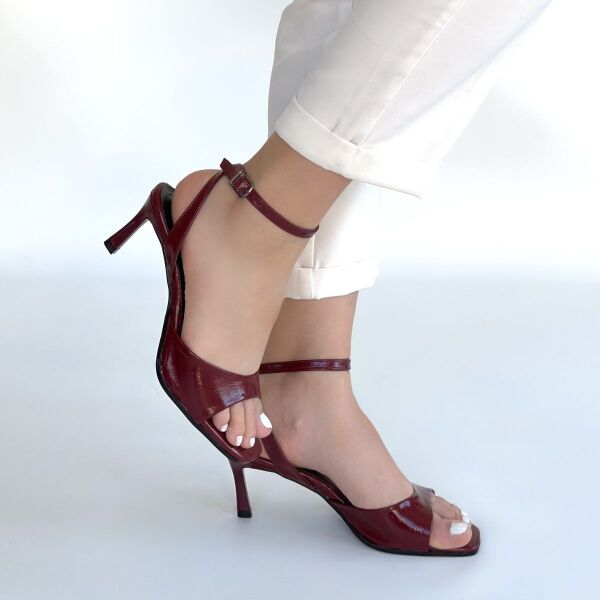 Lenya Bordo Rugan Topuklu Ayakkabı