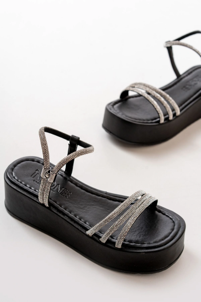 861-1100 Siyah Günlük Gümüş Taşlı Dolgu Kadın Sandalet